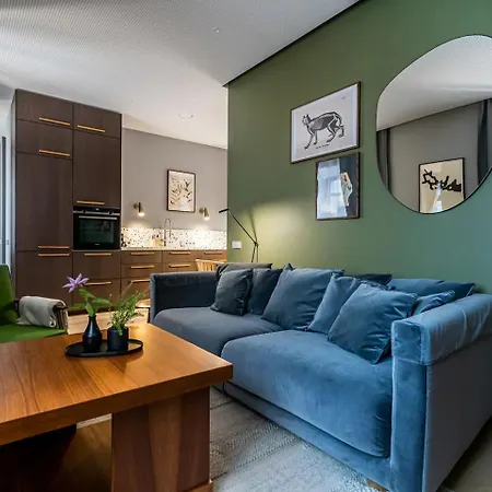 Apartment Family Avaro Heviz