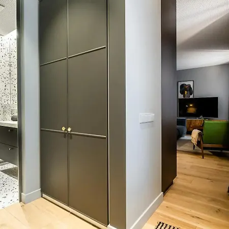 Apartment Family Avaro *