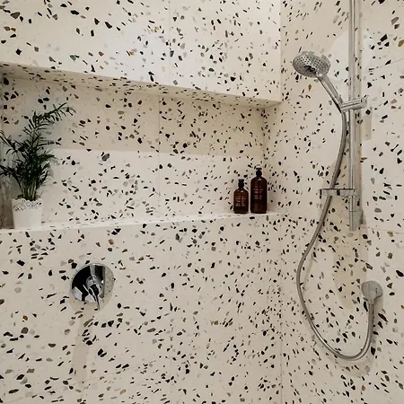 Family Avaro Apartment